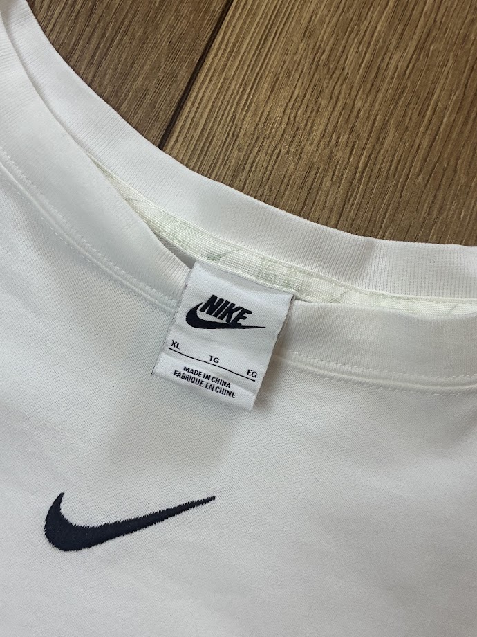 Nike T-shirt