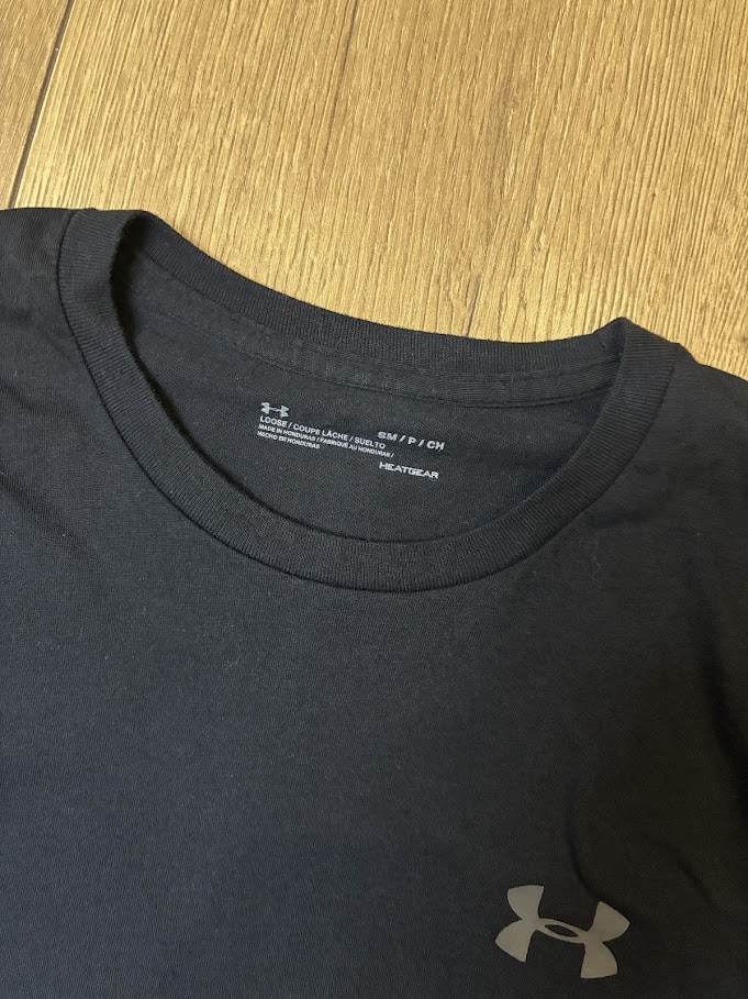 Under Armour T-shirt