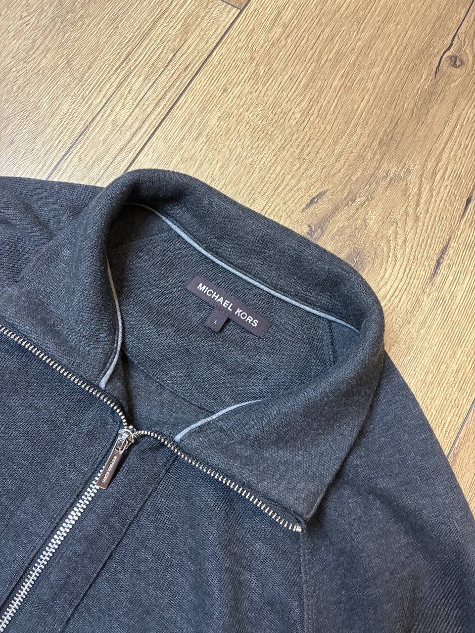 Michael Kors Zip